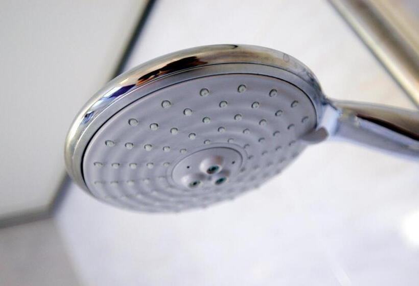 غرفة أساسية فردية, Zonne