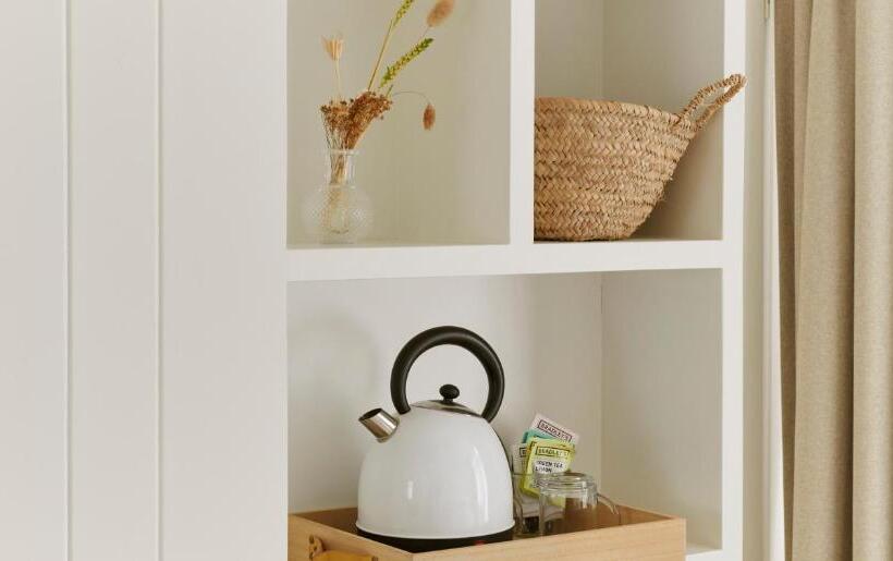 غرفة عائلية, Zonne