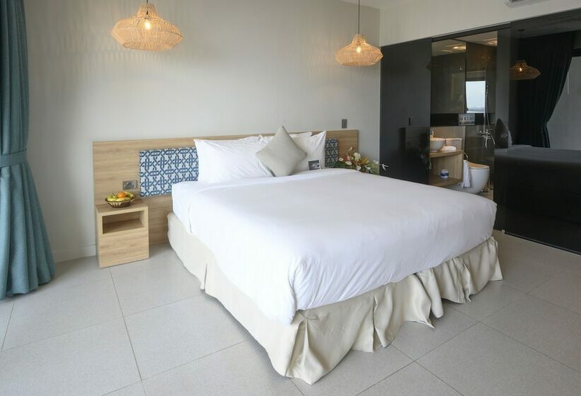 Люкс Вид на Море, Loloata Island Resort