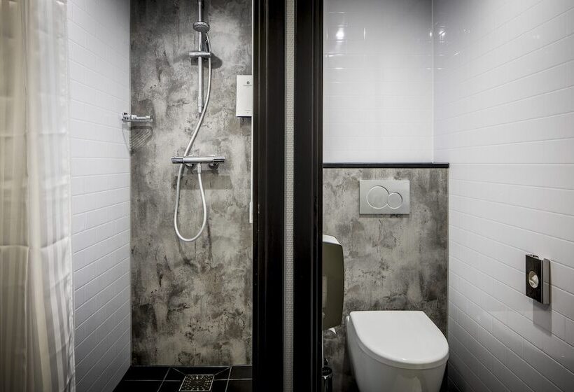 اتاق استاندارد سه نفره, The Lancaster Hotel Amsterdam