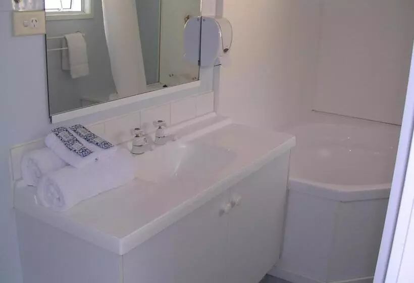 Deluxe-studio, Acacia Lodge Motel