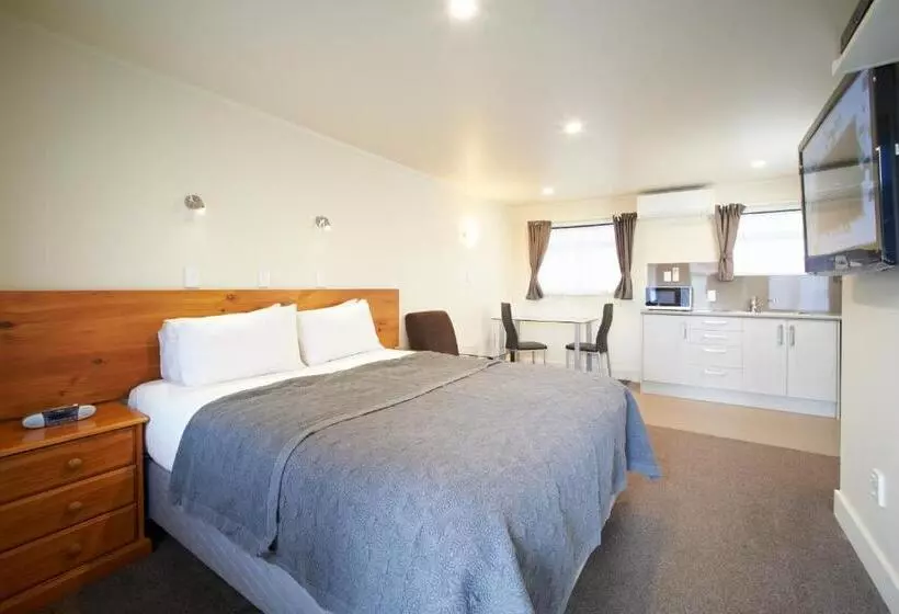 آپارتمان اجرایی 1 خوابه, Auto Lodge Motel