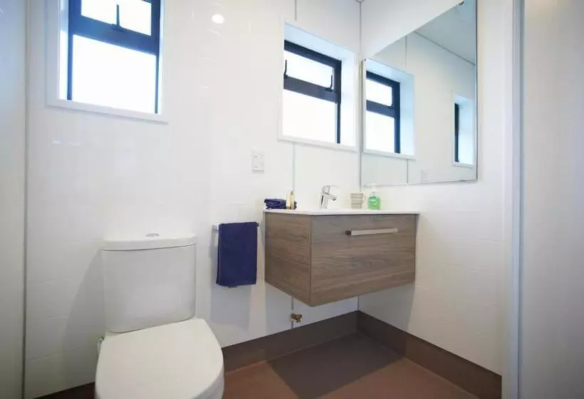 آپارتمان اجرایی 1 خوابه, Auto Lodge Motel