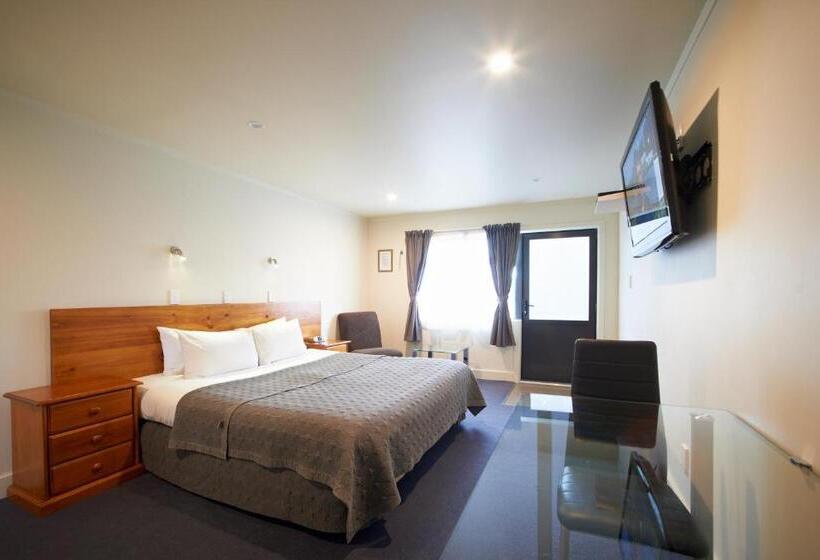 Студио Executive, Auto Lodge Motel