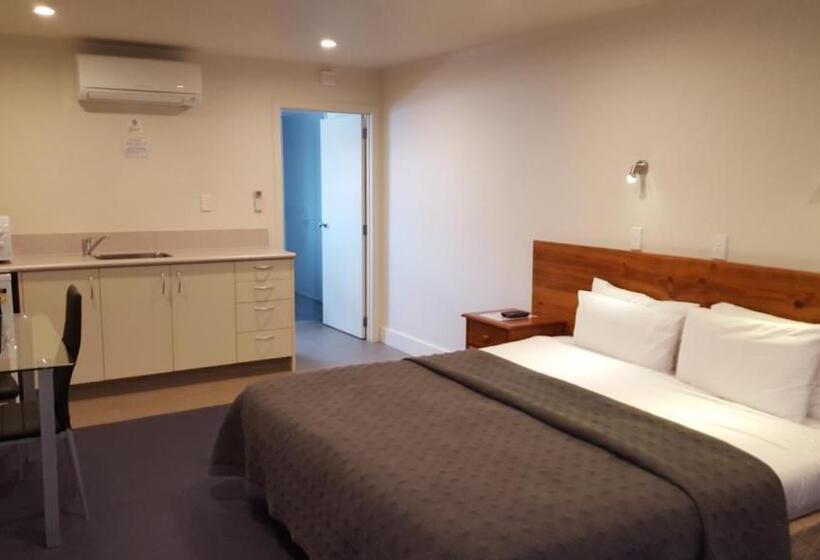 Студио Executive, Auto Lodge Motel