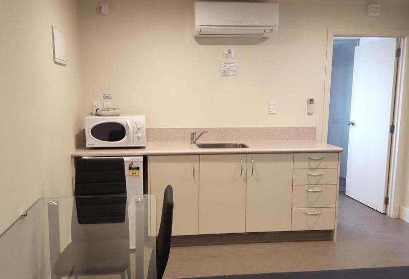 Студио Executive, Auto Lodge Motel