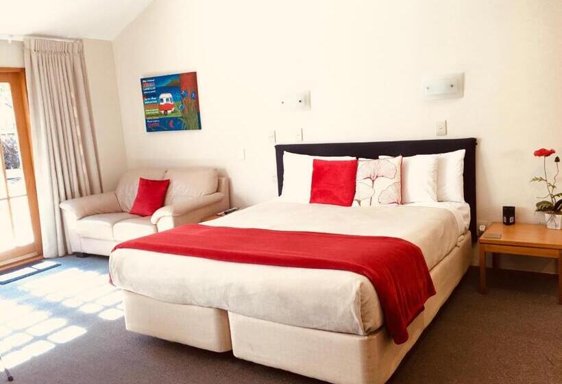 Семейный Номер, Cascades Lakefront Motel