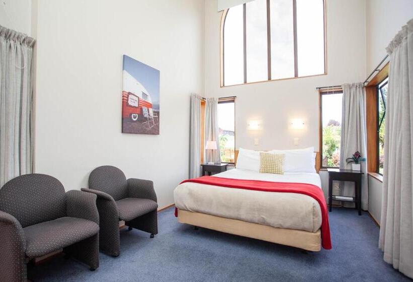 Студио Стандарт с Видом, Cascades Lakefront Motel