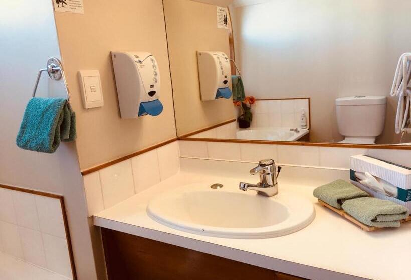 스탠다드 룸, Cascades Lakefront Motel