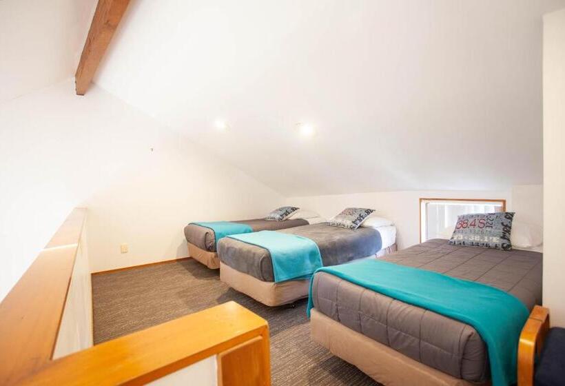 패밀리 룸, Cascades Lakefront Motel
