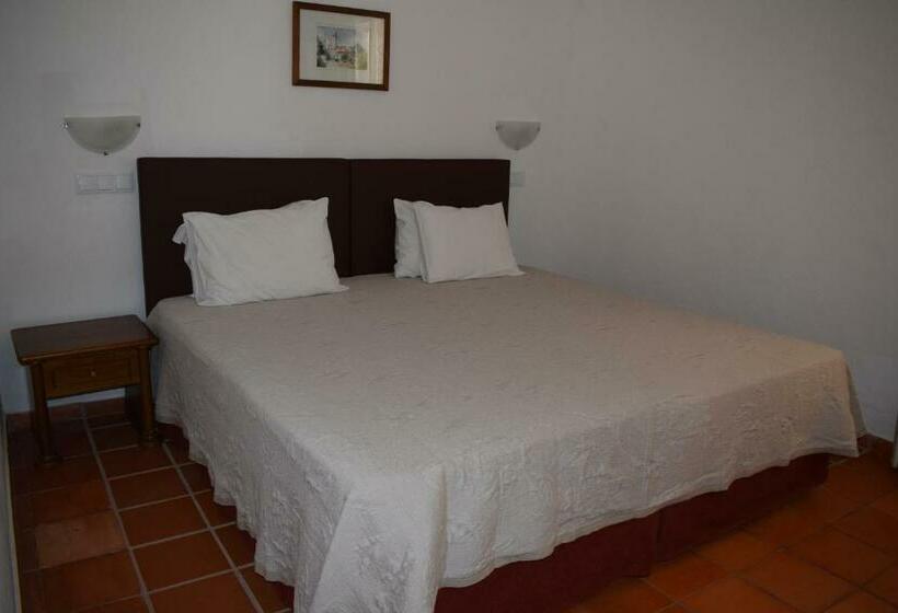 סוויטת ג'וניור נוף לגינה, Albergaria Do Lageado