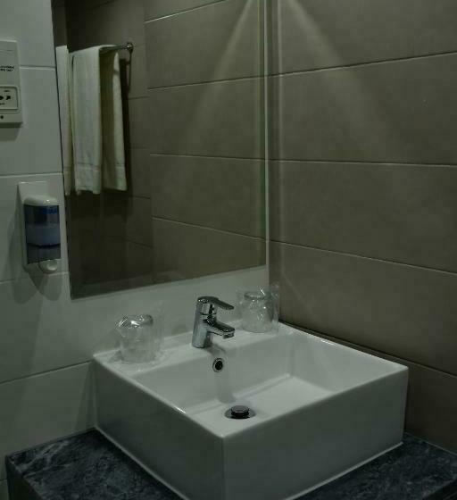 Suite Familiare, Anjos