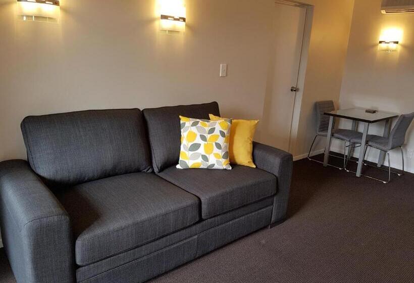 行政套房, Aspree Motor Inn