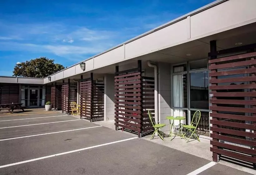 ３ベッドルームアパートメント, Aspree Motor Inn