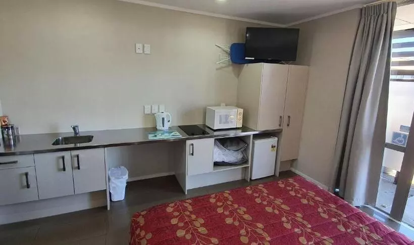 身障者適用スタンダードルーム, Aspree Motor Inn