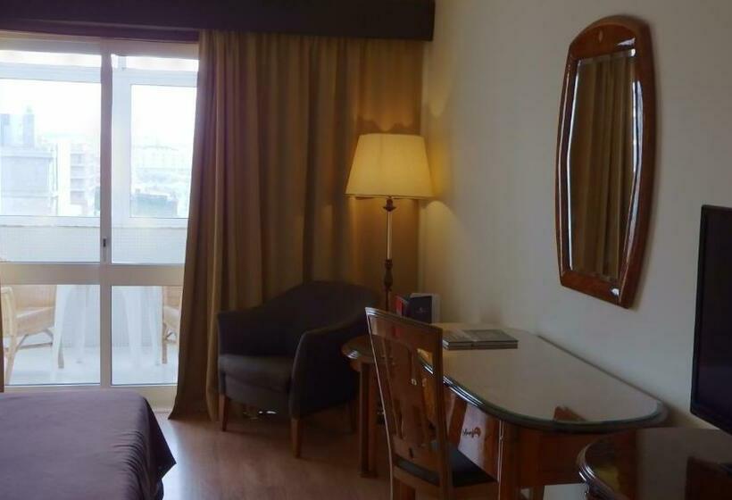 חדר סטנדרט נוף לעיר, Golden Tulip Porto Gaia