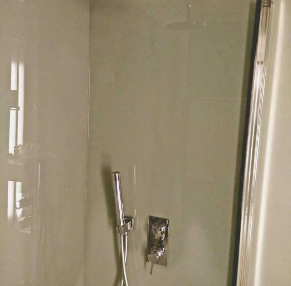 חדר סטנדרט, Golden Tulip Porto Gaia