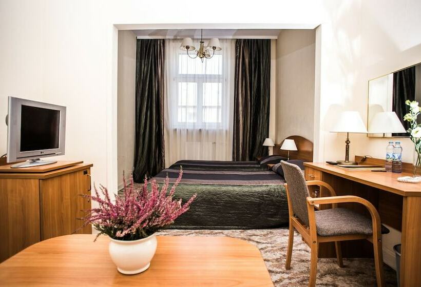 اتاق استاندارد, Grand