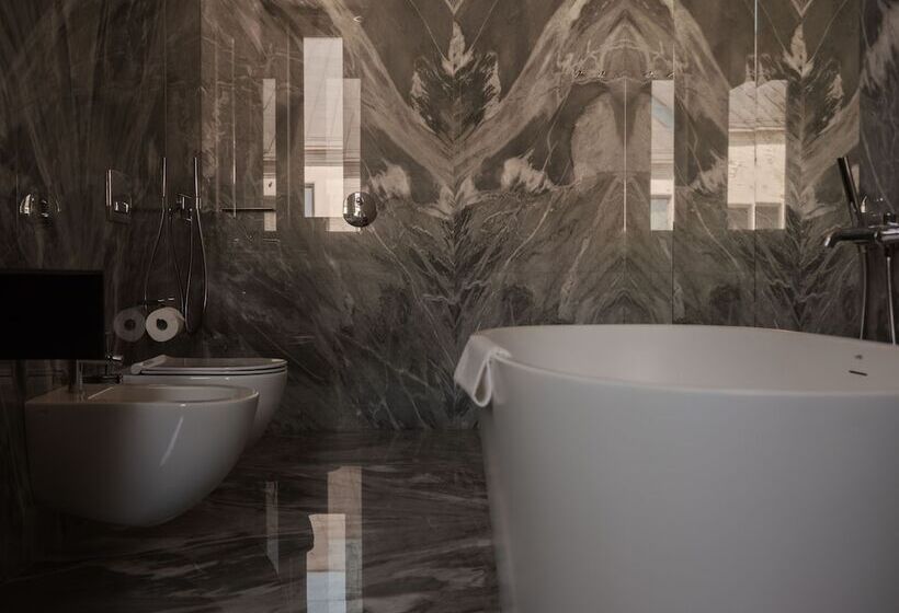 آپارتمان 1 خوابه, Grand