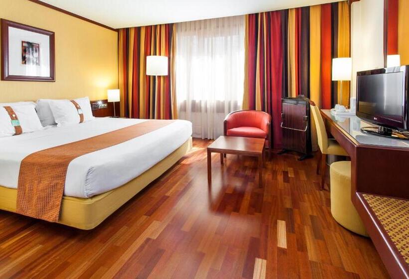 اتاق استاندارد با تخت بزرگ, Holiday Inn Lisbon Continental, An Ihg