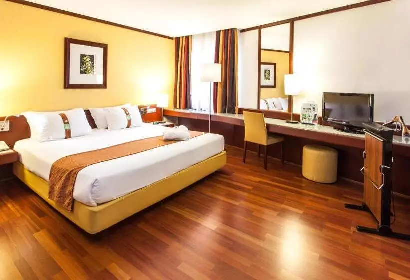 سوئیت با تخت بزرگ, Holiday Inn Lisbon Continental, An Ihg