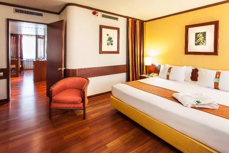سوئیت با تخت بزرگ, Holiday Inn Lisbon Continental, An Ihg
