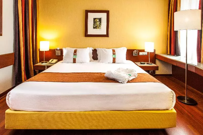 سوئیت با تخت بزرگ, Holiday Inn Lisbon Continental, An Ihg