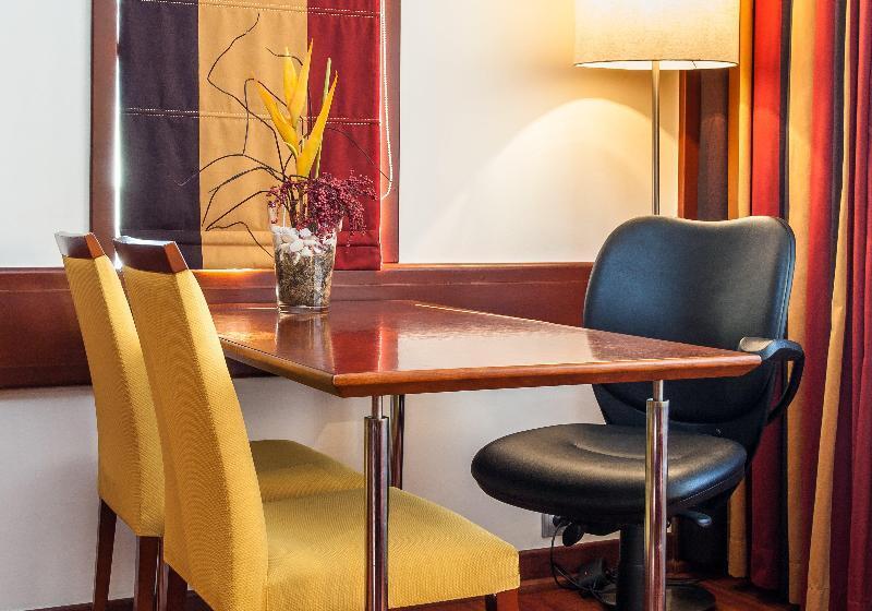 سوئیت با تخت بزرگ, Holiday Inn Lisbon Continental, An Ihg