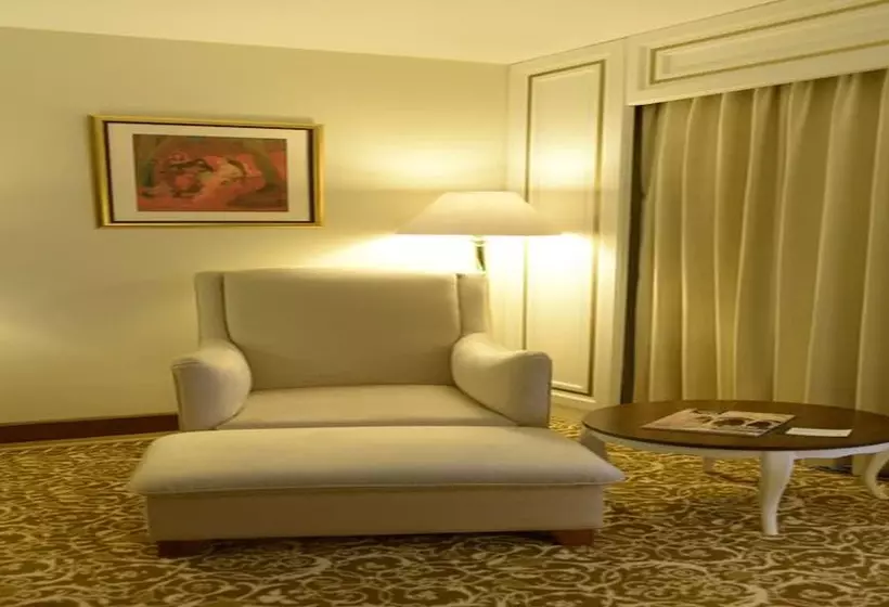 エクゼクティブスイート, Karachi Marriott