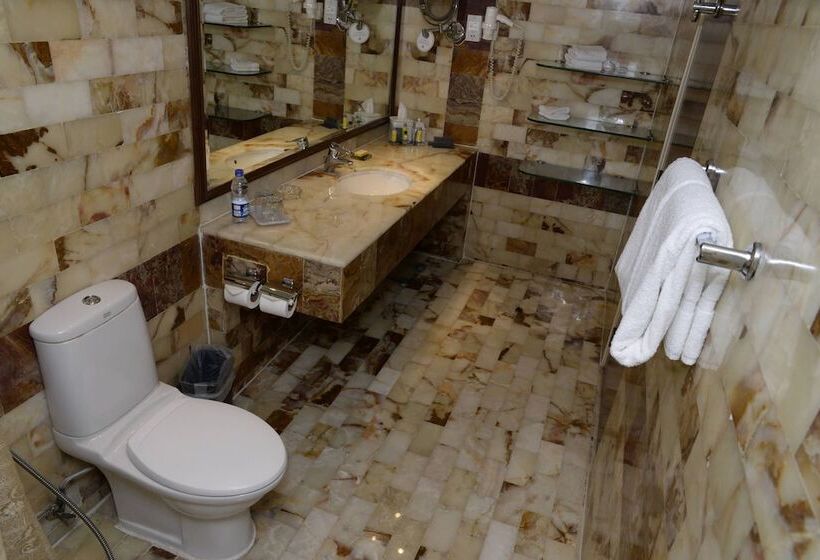 سوئیت پرزیدنت, Karachi Marriott