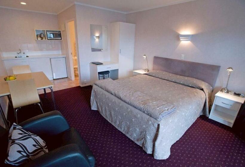 إستوديو قياسى, Manukau Motor Lodge