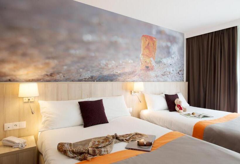 Номер Стандарт, Mercure Gdańsk Posejdon