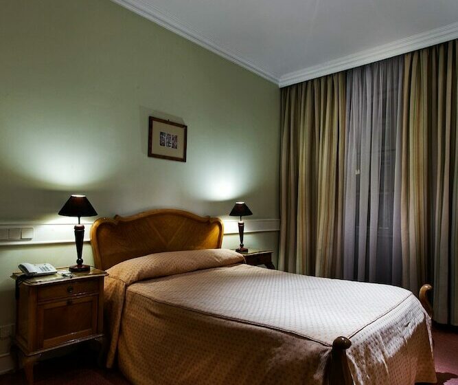 اتاق استاندارد, Metropole