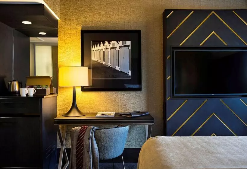 اتاق لوکس, Mövenpick Hotel Wellington