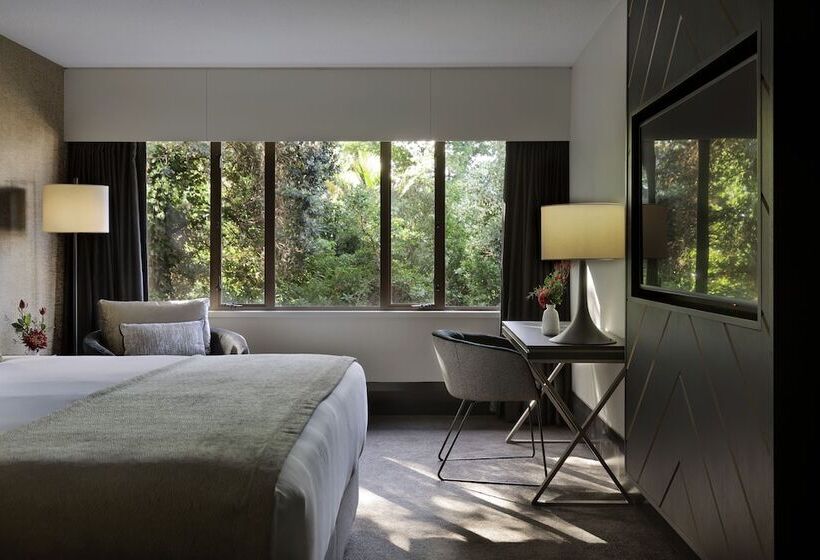 Номер Superior, Mövenpick Hotel Wellington