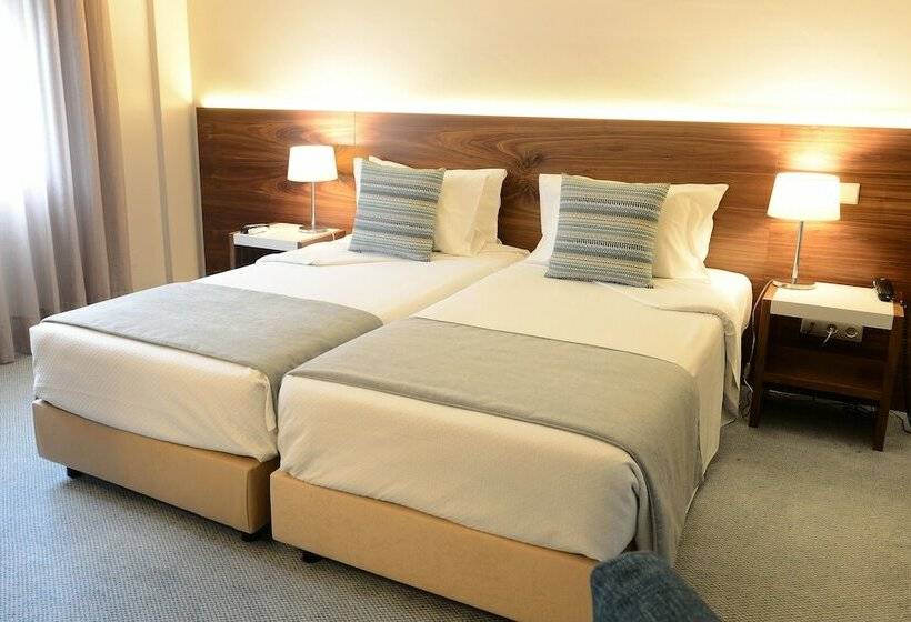 غرفة قياسية, Navarras