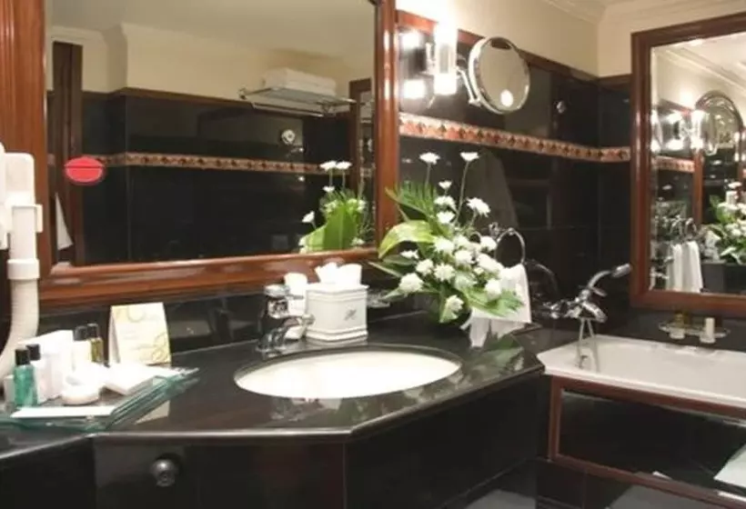デラックスルーム, Pearl Continental Hotel, Karachi