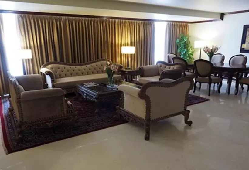 デラックススイート, Pearl Continental Hotel, Karachi