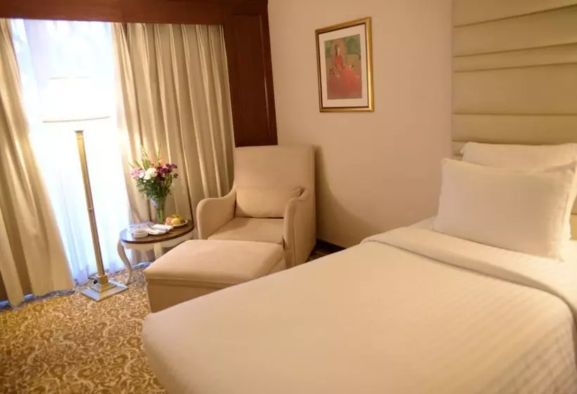 デラックスルーム, Pearl Continental Hotel, Karachi