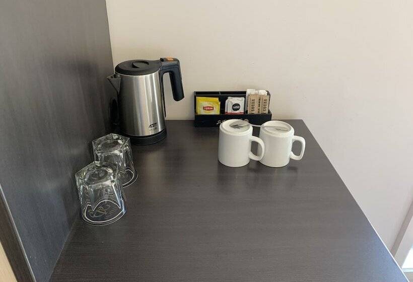 דירת חדר סופריור, Picton Yacht Club