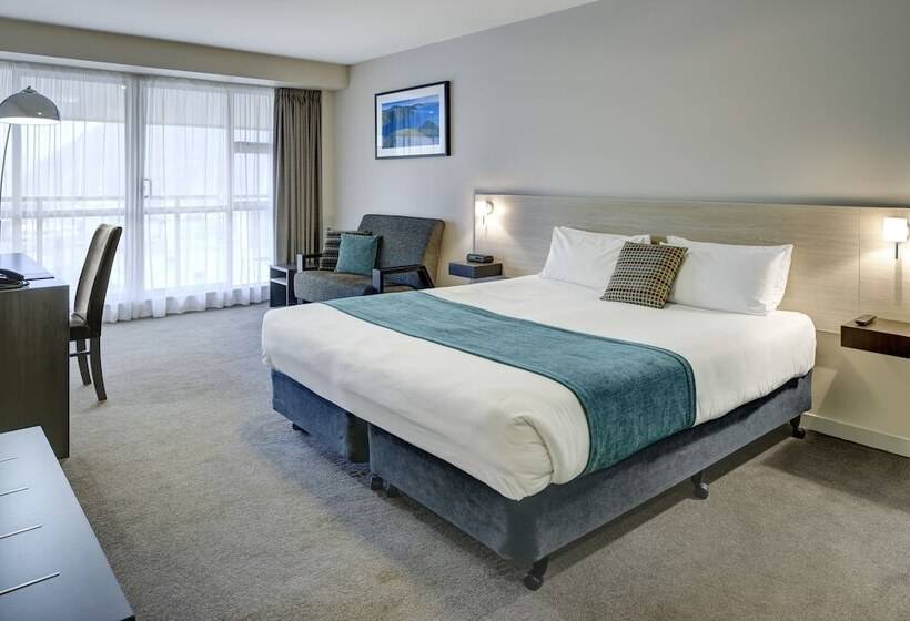 דירת חדר סופריור, Picton Yacht Club