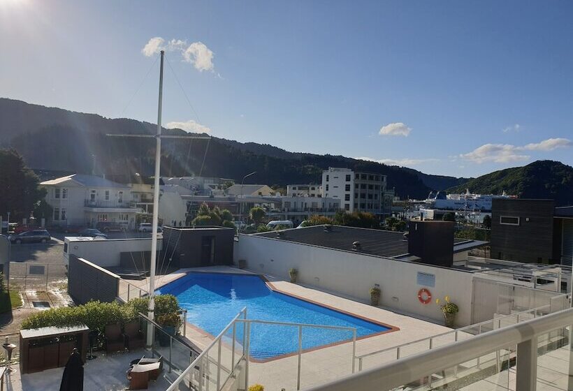 اتاق سوپریور, Picton Yacht Club