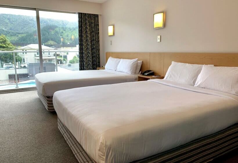 اتاق سوپریور, Picton Yacht Club