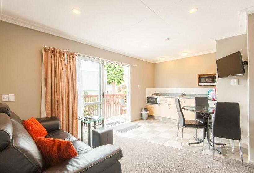 ２ベッドルームアパートメント, Manuka Crescent Motel
