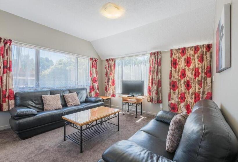 ２ベッドルームアパートメント, Manuka Crescent Motel