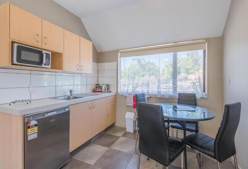 ２ベッドルームアパートメント, Manuka Crescent Motel