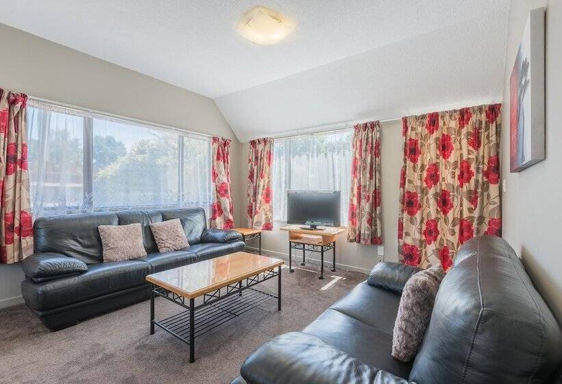 ２ベッドルームアパートメント, Manuka Crescent Motel