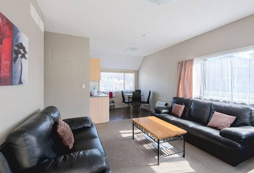 ２ベッドルームアパートメント, Manuka Crescent Motel