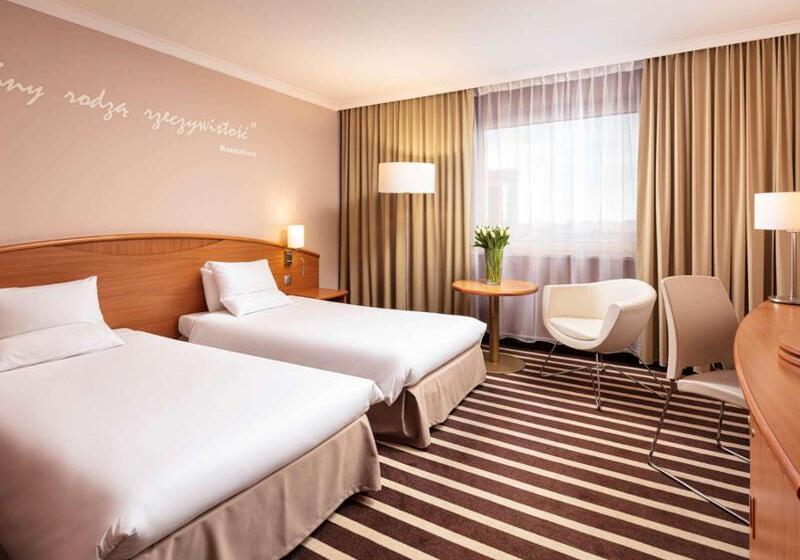 اتاق استاندارد, Novotel Poznan Centrum