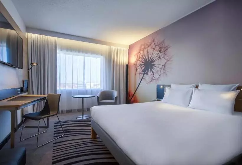 اتاق سوپریور, Novotel Wrocław Centrum